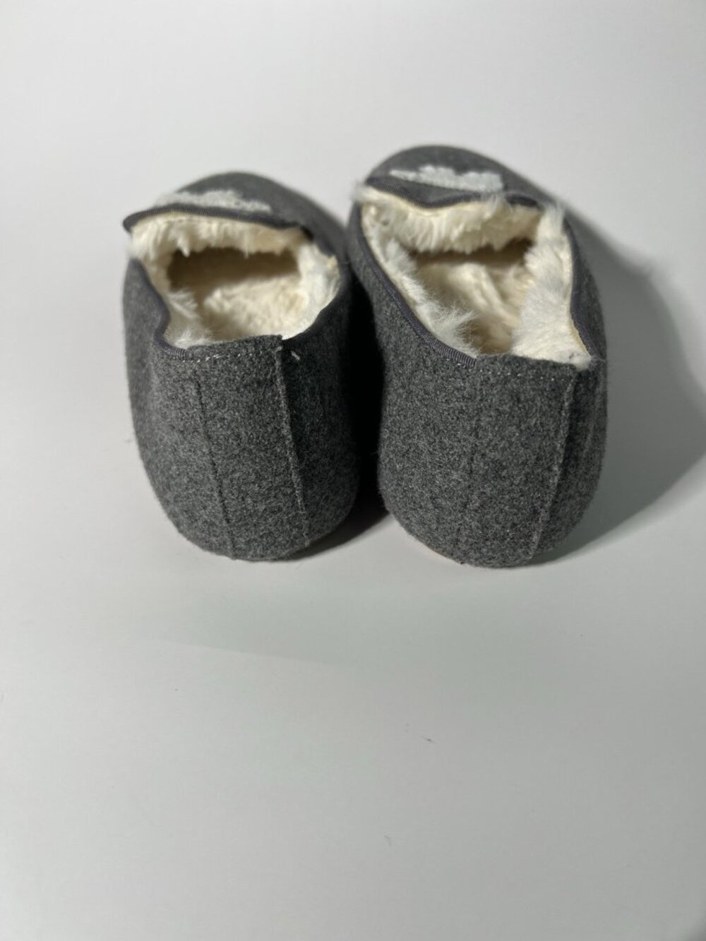 Talbots Fireside Polar Bear Slippers Gray Women’s Size 8M - Picture 13 of 14